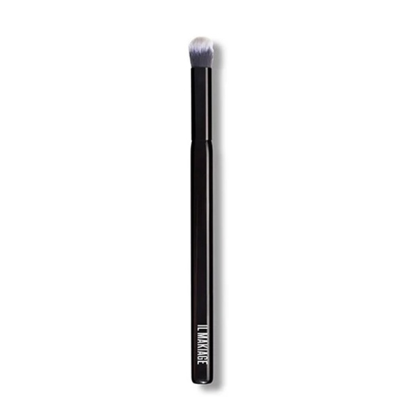 IL MAKIAGE concealer blending brush # 140 NEW - Picture 4 of 7
